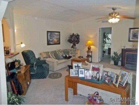 121 Danielle Drive - Photo 4