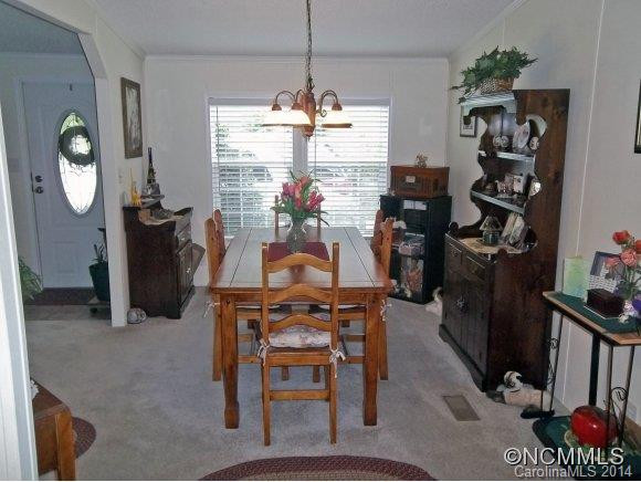121 Danielle Drive - Photo 5