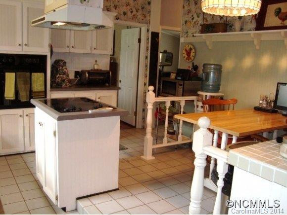 500 Turning Leaf Lane - Photo 2