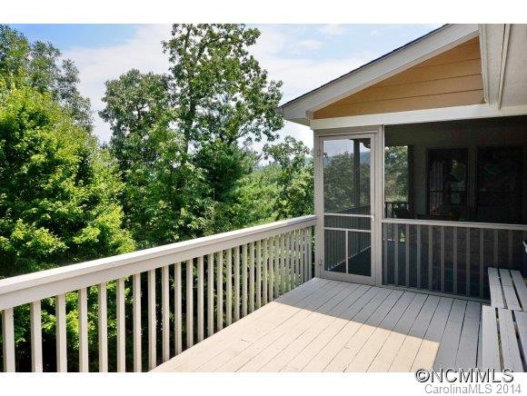 416 Ledgemont Court - Photo 16