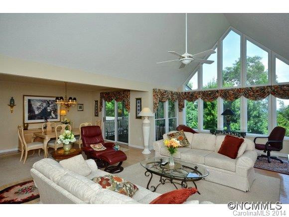 416 Ledgemont Court - Photo 4
