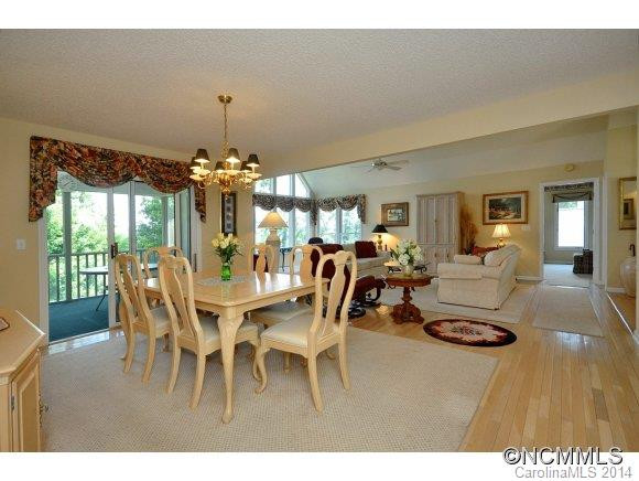416 Ledgemont Court - Photo 5