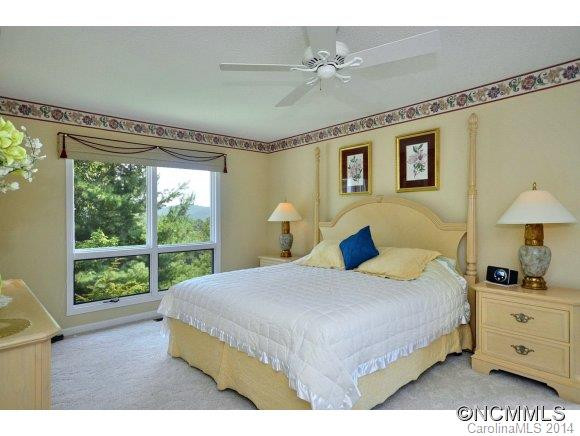 416 Ledgemont Court - Photo 9