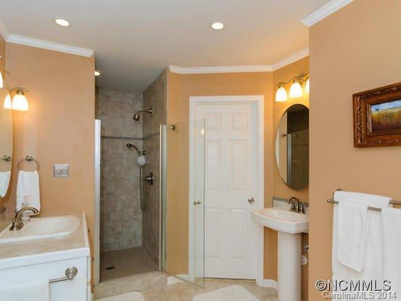 82 Woodbury - Photo 13