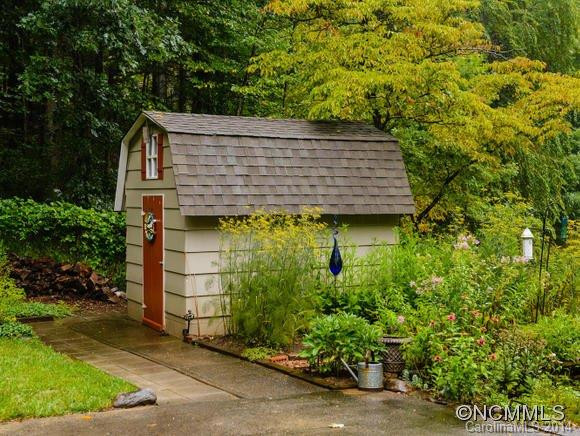 82 Woodbury - Photo 23