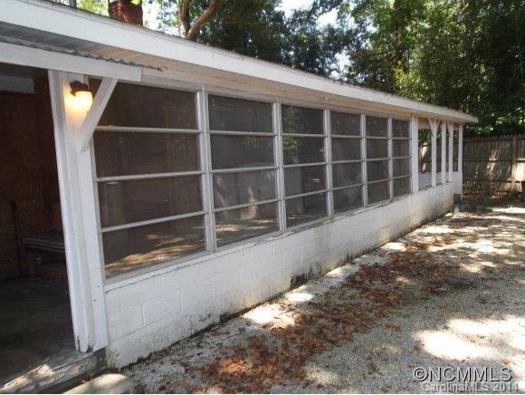 3676 Asheville Highway - Photo 14