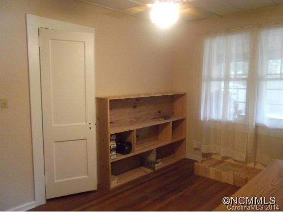 3676 Asheville Highway - Photo 7