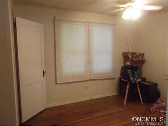 3676 Asheville Highway - Photo 8