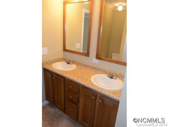 2 North Frederick Lane - Photo 11