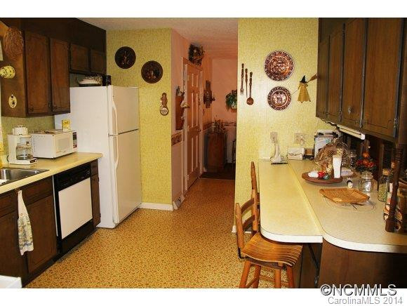 814 Pisgah Forest Drive - Photo 4