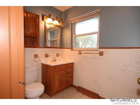 225 Morgan Rd - Photo 7