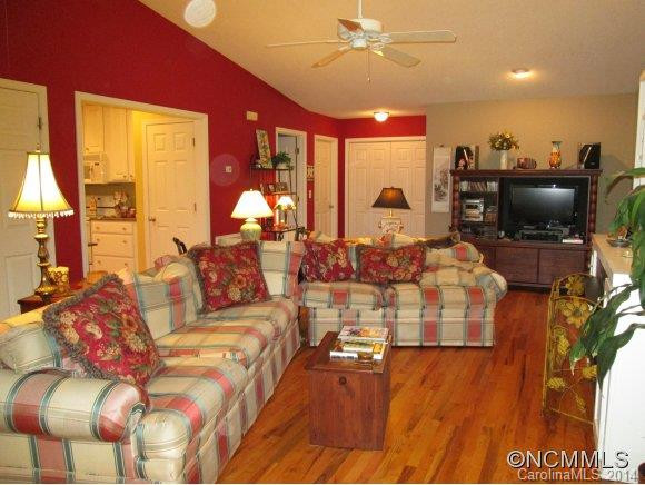 25 Spring Village Lane - Photo 4