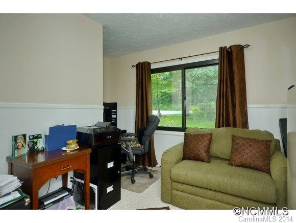 23 PARENT LANE - Photo 11