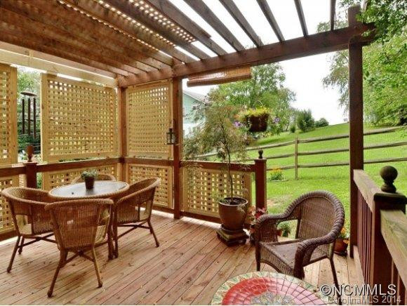 447 RIVERVIEW DR - Photo 3