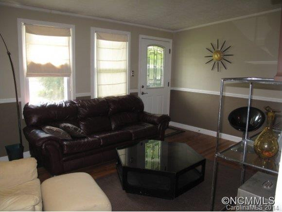 12 Chestnut Terrace - Photo 4