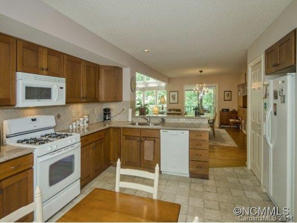 207 Fern creek drive - Photo 6