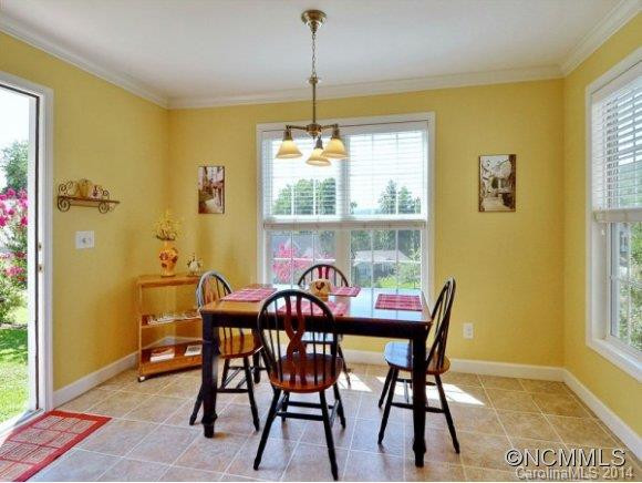 24 BRIAR RIDGE - Photo 5