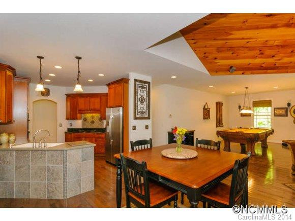 86 Oak Hollow Drive - Photo 9