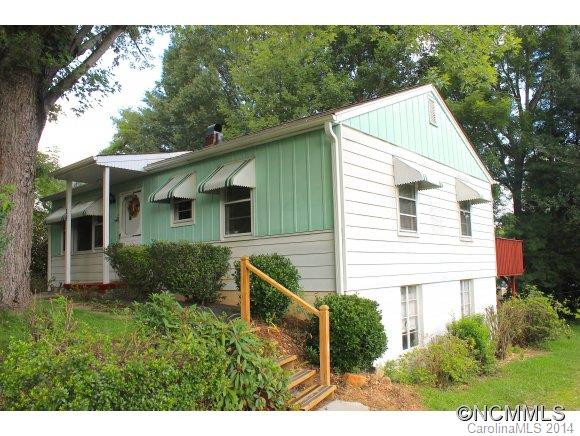 19 Robinwood Ave - Photo 2
