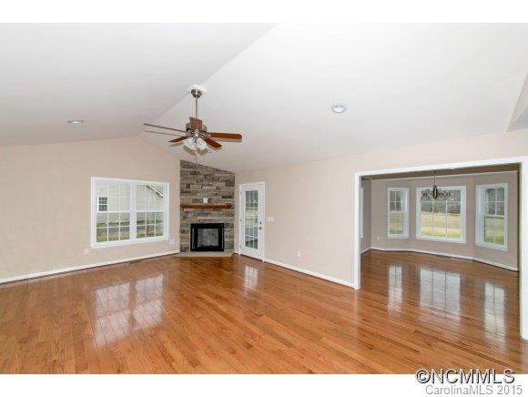 597 Clear Creek Road - Photo 4