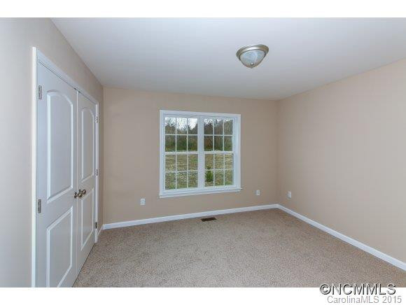 597 Clear Creek Road - Photo 9