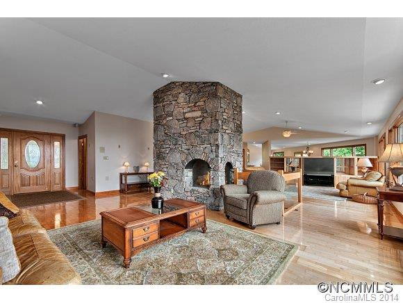 615 Upper Sondley Drive - Photo 6