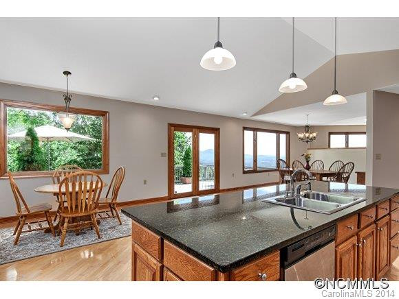 615 Upper Sondley Drive - Photo 10