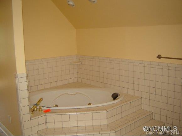 134 Reed Road - Photo 17