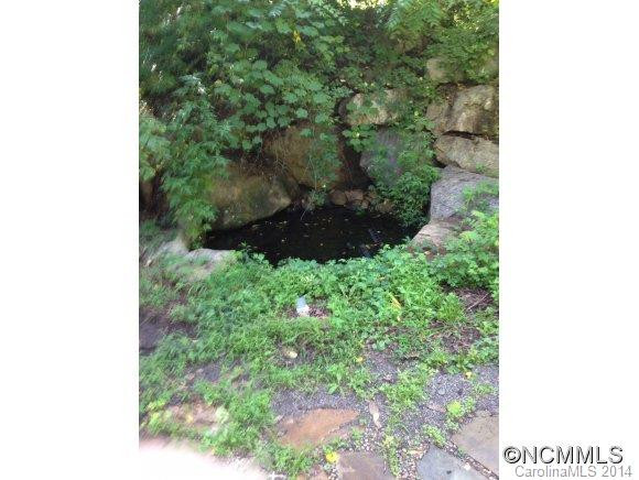 134 Reed Road - Photo 8