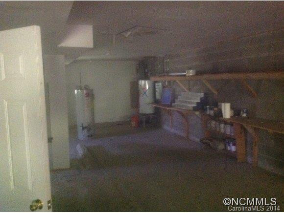134 Reed Road - Photo 9