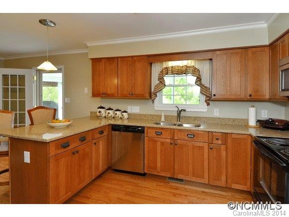 12 Scenic View Drive - Photo 9