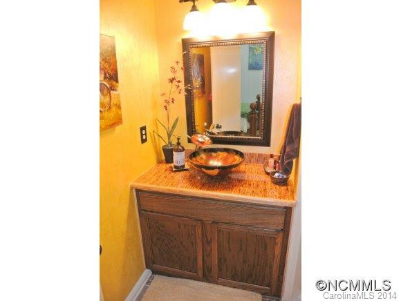 47 Maple Ridge Lane - Photo 10