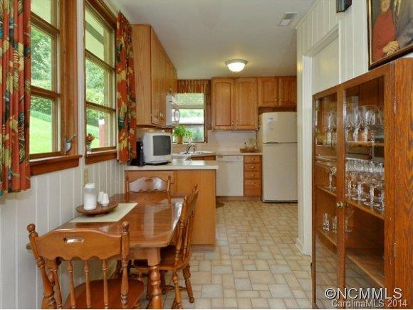 36 EDGELAWN - Photo 9