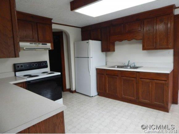 669 OLD BALSAM ROAD - Photo 4