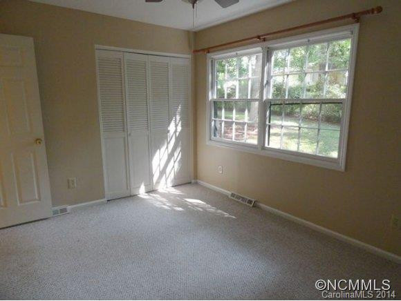 6 Botany View Court - Photo 14