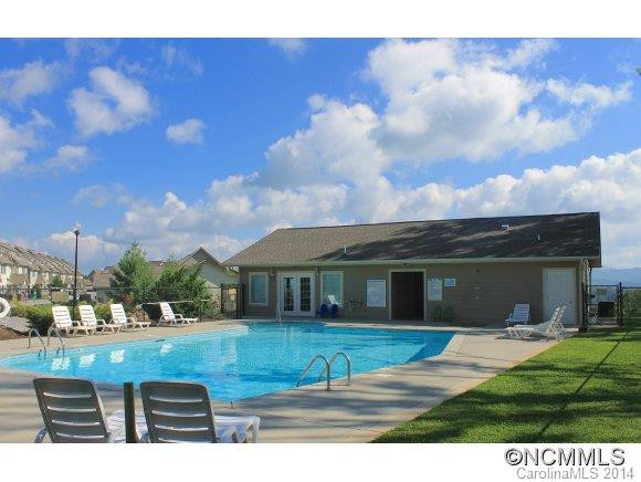 15 Rotunda Circle - Photo 18