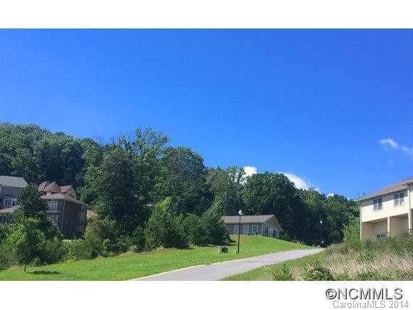 15 Rotunda Circle - Photo 3