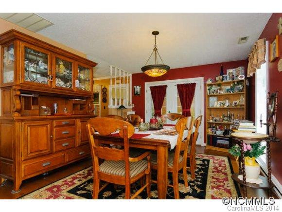 100 Clark Street - Photo 5