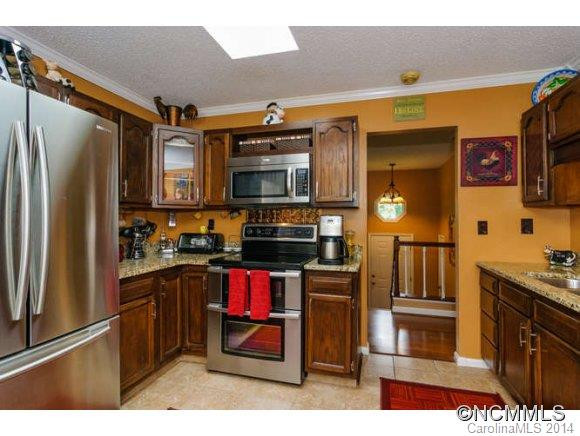 100 Clark Street - Photo 10
