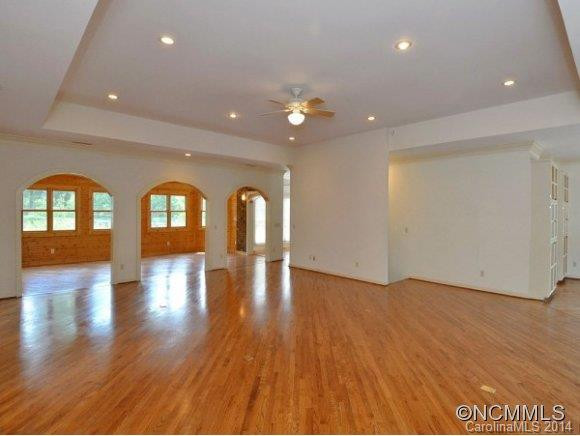 326 STRATFORD ROAD - Photo 9