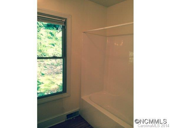 55 Hazelview Drive - Photo 14