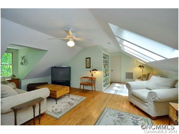 3689 N Highway 176 - Photo 17