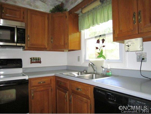 51 Pine Tree Drive - Photo 7