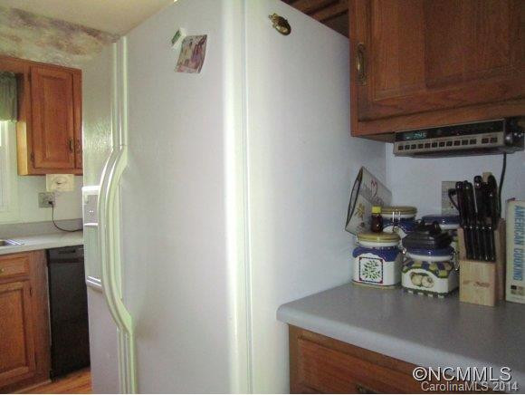 51 Pine Tree Drive - Photo 8