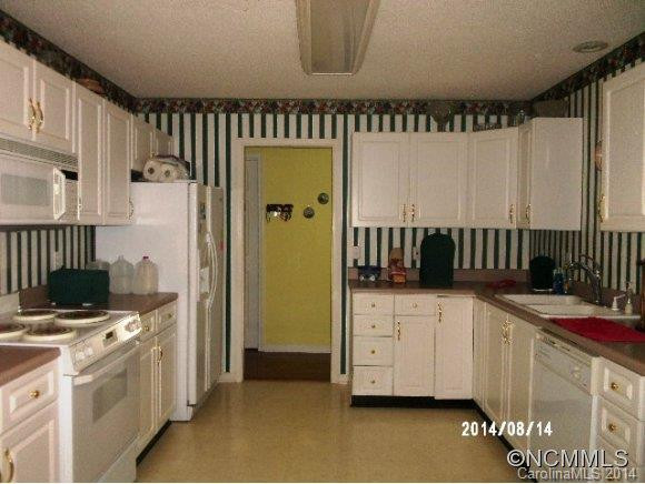 215 Windsor Forest Circle - Photo 5