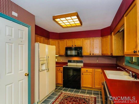 118 Hillside Drive - Photo 7