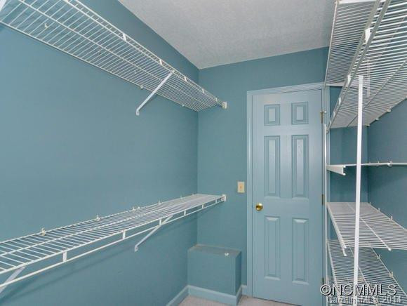 118 Hillside Drive - Photo 10
