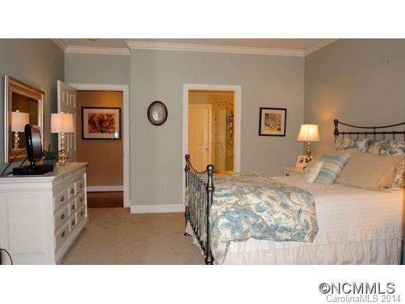 513 Claremont Drive - Photo 12