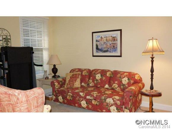 513 Claremont Drive - Photo 18