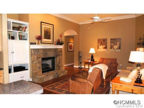 513 Claremont Drive - Photo 5